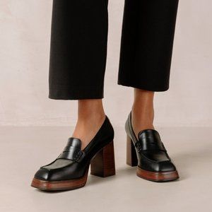 Alohas black leather heeled loafers